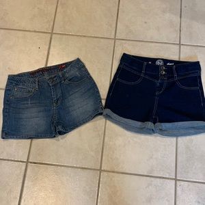 EUC girl’s shorts 2 pair sz 16